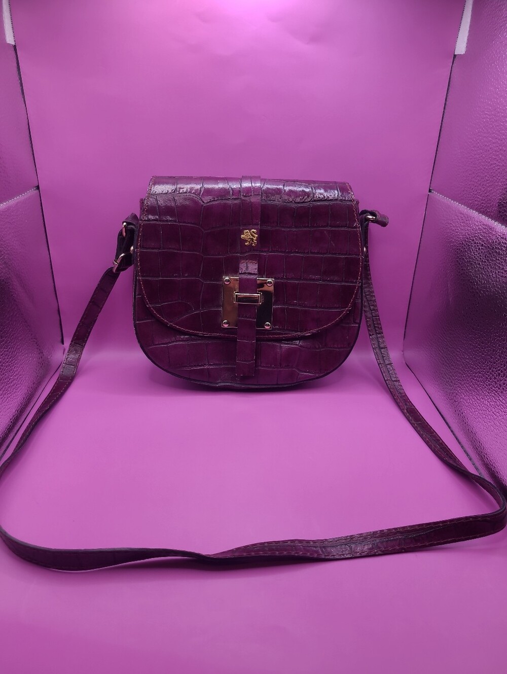 Pratesi‎ Firenze Italian Croc Leather Crossbody Bag - Eggplant